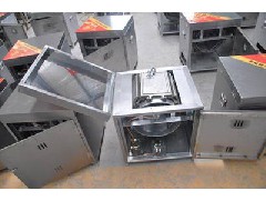 蛋卷會(huì)粘在全自動(dòng)蛋卷機(jī)上怎么辦